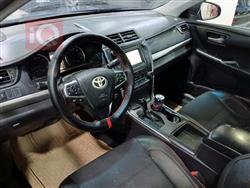 تۆیۆتا کامری